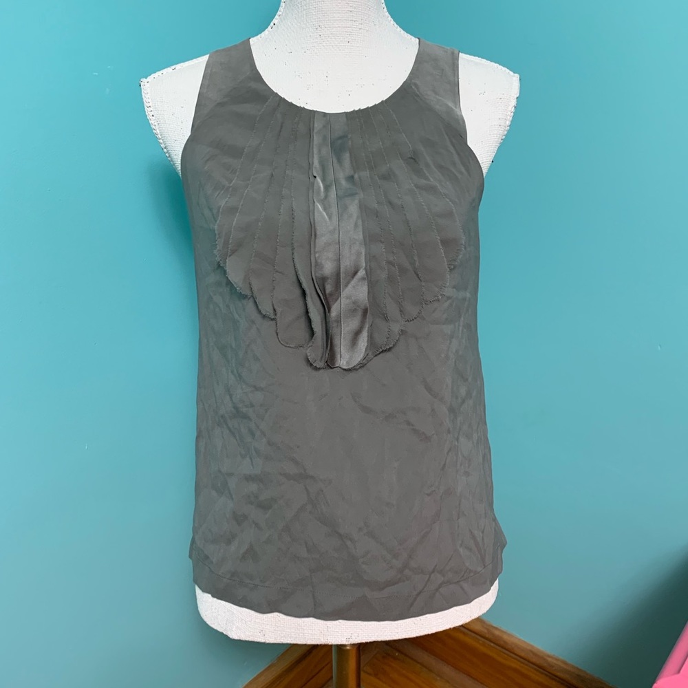 🚨Like New! Banana Republic silk stretch blouse